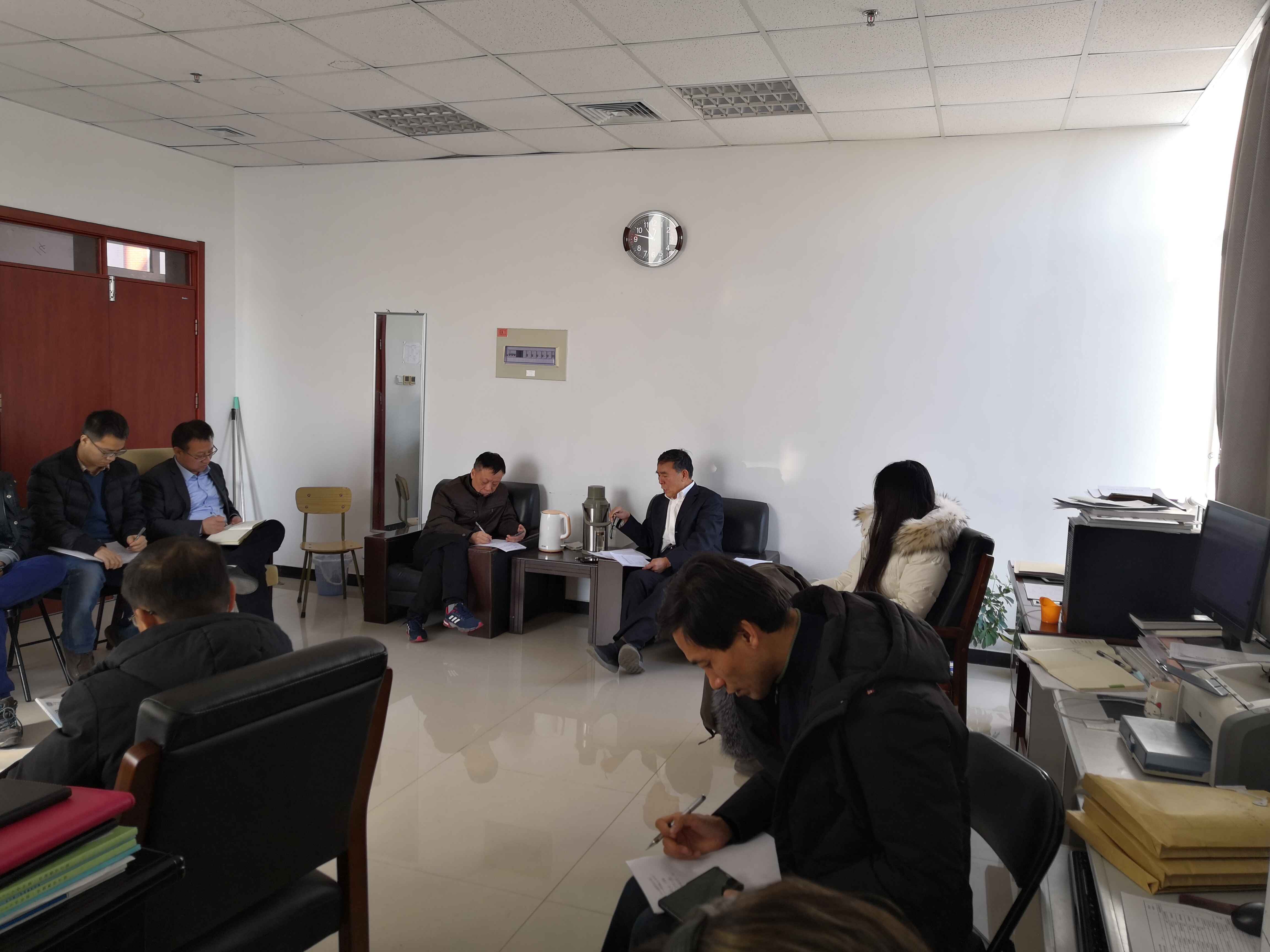 土木工程学院召开16级本科毕业设计指导教师研讨会.jpg 土木工程学院召开16级本科毕业设计指导教师研讨会.jpg