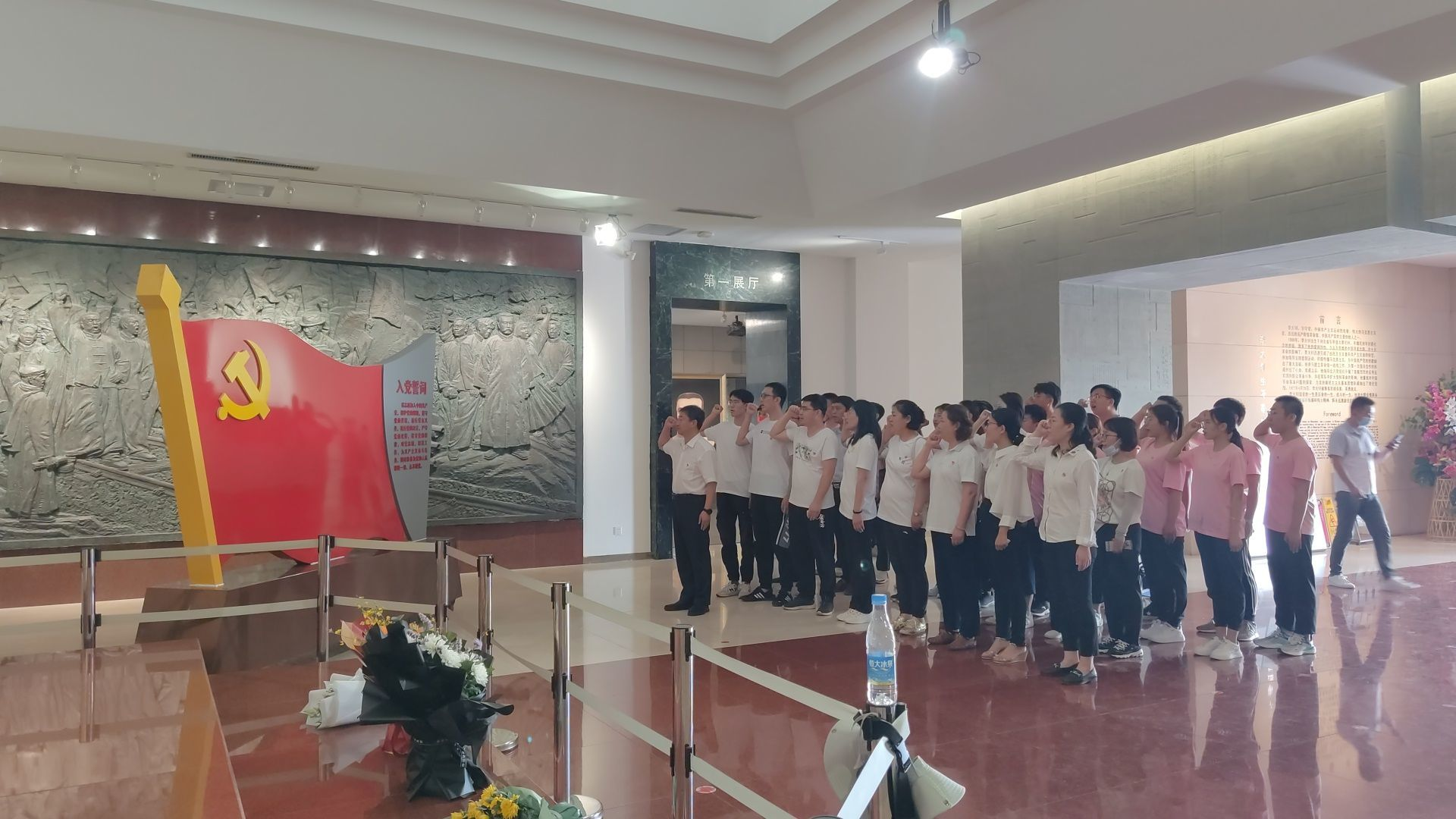图片2.png 图片2.png